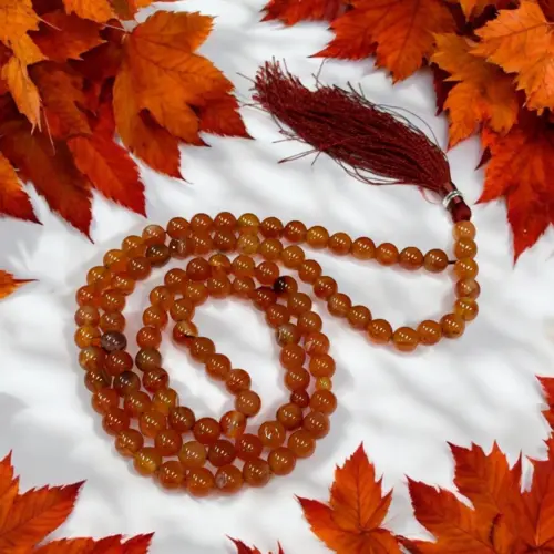 Bernsteinfarbene Tasbih aus Achatstein mit 99 Perlen