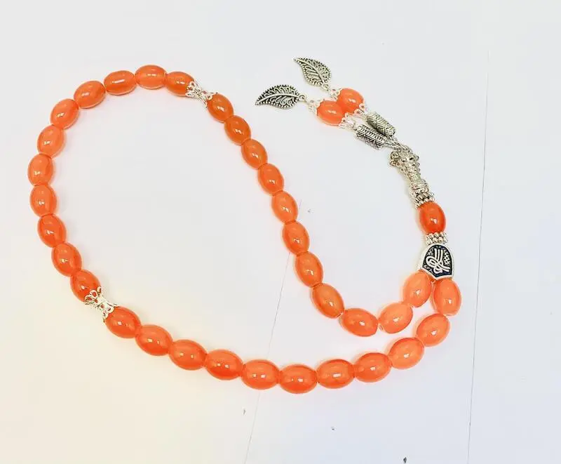 Droppformat glas Tasbih med silverdetaljer, 33 pärlor