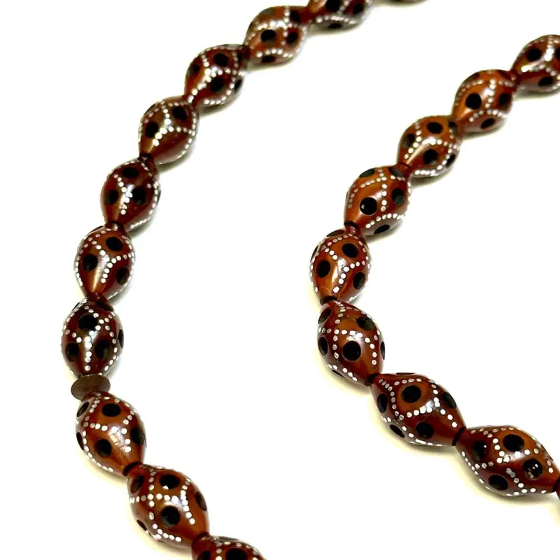 Haselnussbraune handgefertigte Luxus-Tasbih mit echtem Silber, 33 Perlen