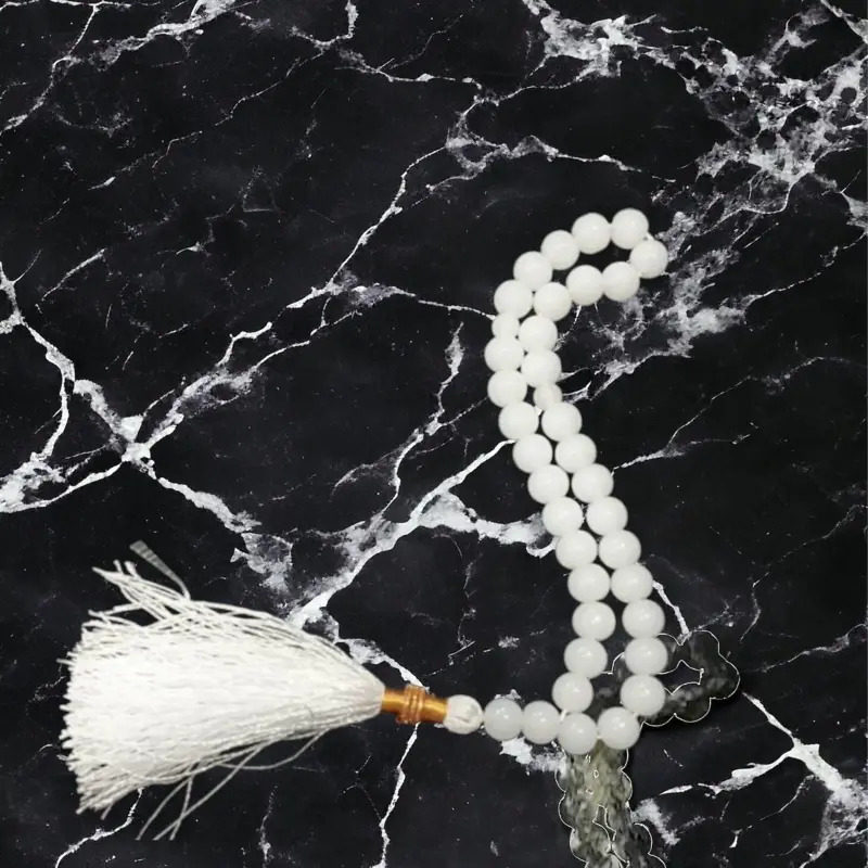 Stilfull Vit Sten Tasbih med 33 Pärlor