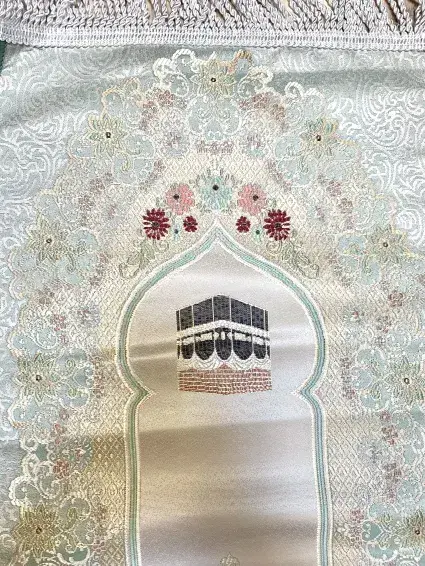 Luxuriöser Kaaba Gebetsteppich in Hellblau