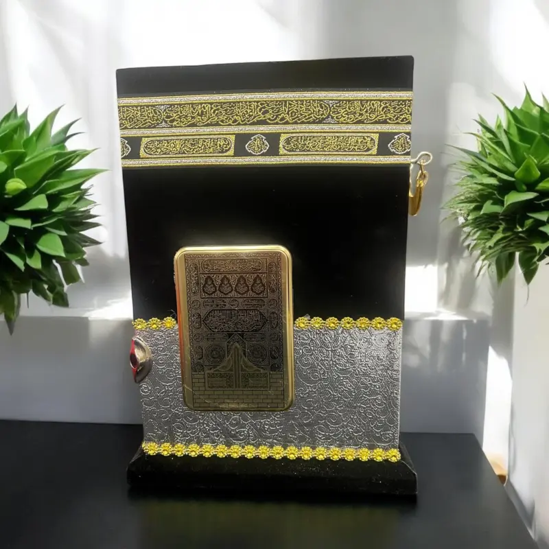 Luksus Kaaba Koranholder i Velour i Guld
