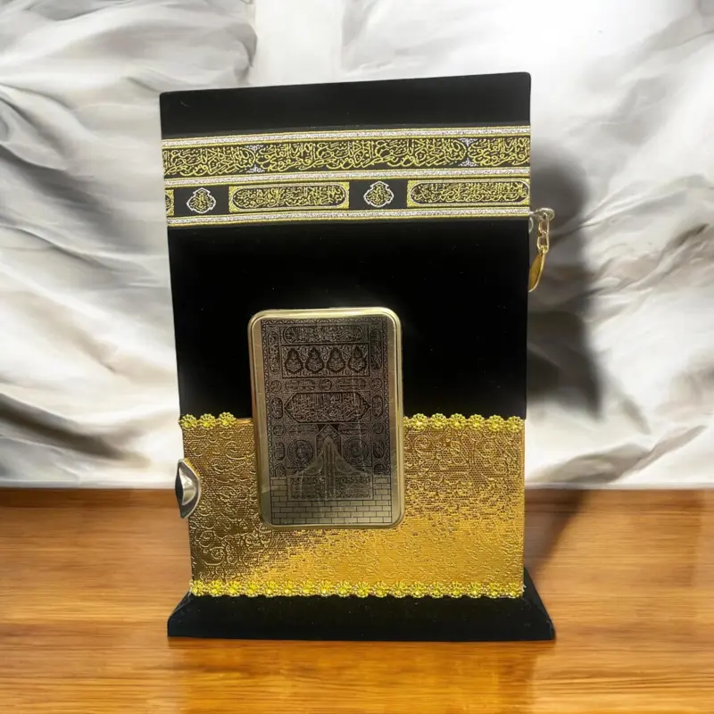 Luksus Kaaba Koranholder i Velour i Guld