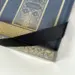 Gaveæske med Kaaba-koran, tasbih og bedetæppe, sort