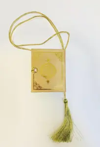 Goldfarbener Mini-Koran